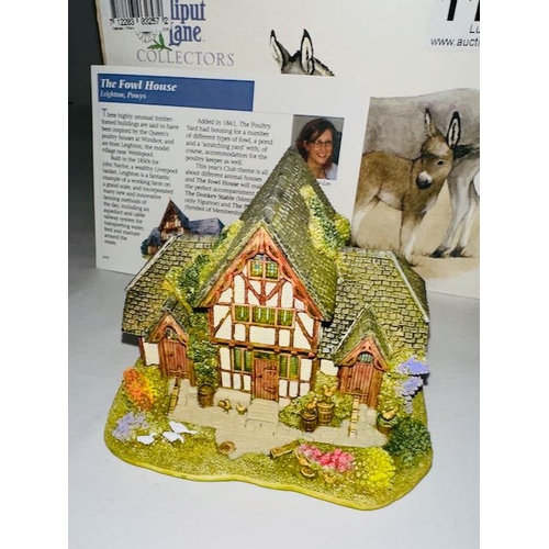 1166 - Boxed Lilliput Lane - Collectors Club 2010/2011 Special Edition - THhe Fowl House