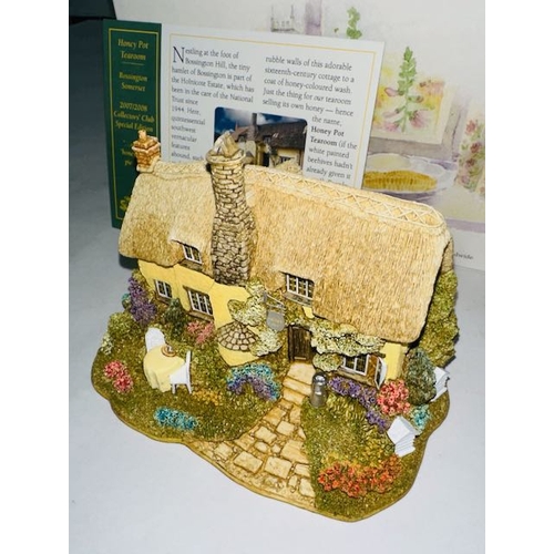 1168 - Boxed Lilliput Lane - Collectors Club 2007/2008 Special Edition - Honey Pot Tearoom