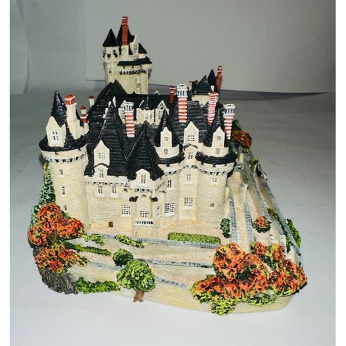 1189 - Danbury Mint Ussé Loire Valley Castle from the Enchanted Castles of Europe Collection Sculpture No 4... 