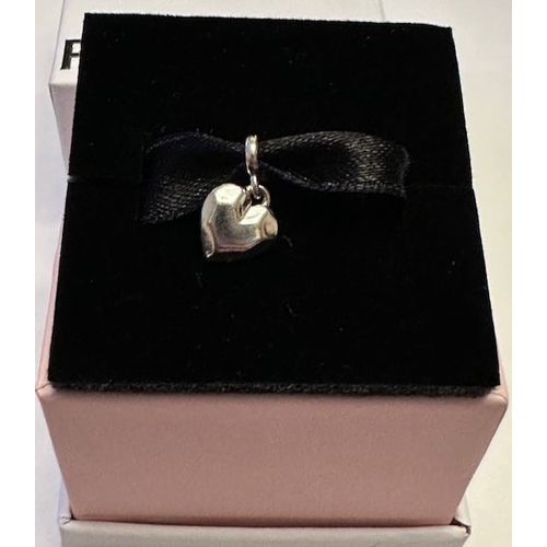 951 - Pandora Heart Dangle Charm