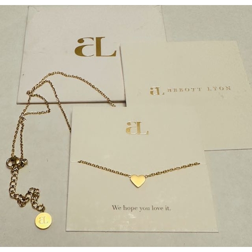 Lot 19        