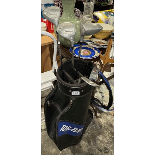 882 - Golf Bag With Clubs