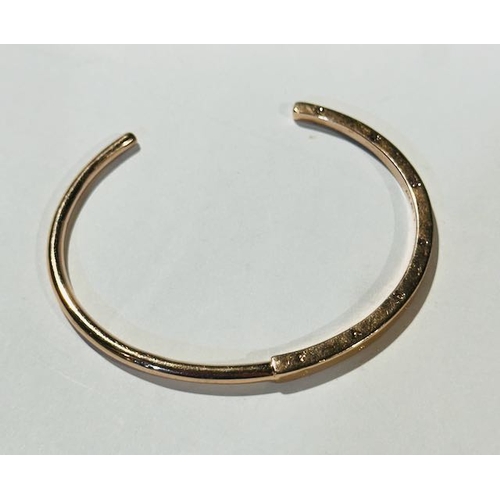 1027 - Pandora Signature ID Open Bangle In Rose RRP £125 (Worn)