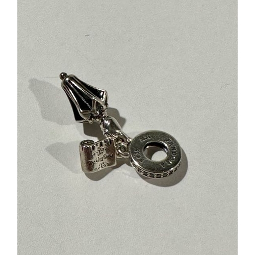 972 - Pandora Mary Poppins Umbrella Charm