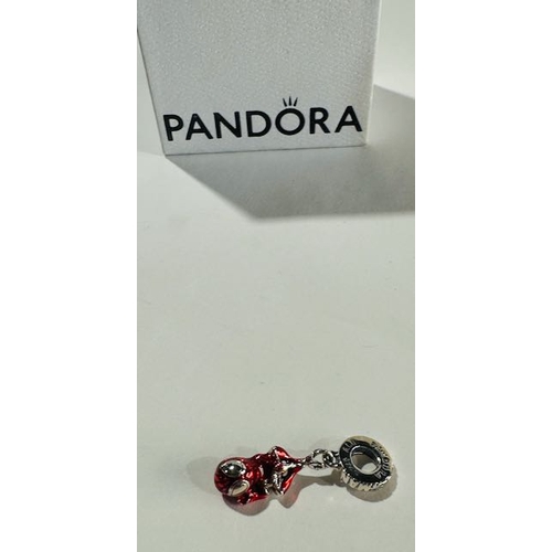 996 - Pandora Marvel Hanging Spiderman Dangle Charm