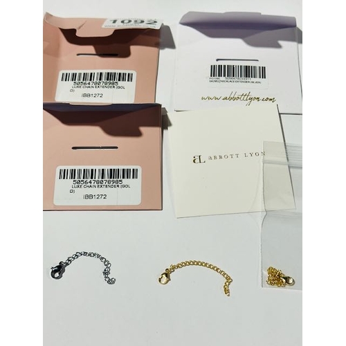 1092 - Abbott Lyon Chain Extenders x 3