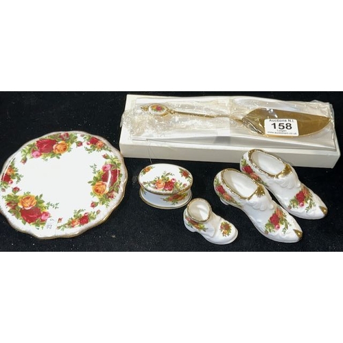 158 - Royal Albert Old Country Rose Cake Server + 5 Pieces