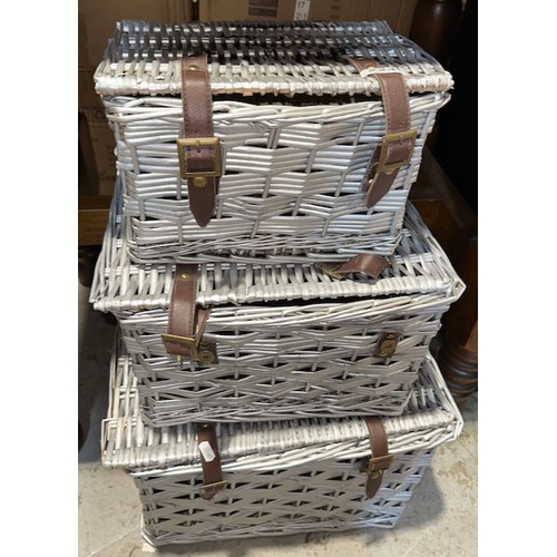 224 - 3 x Graduating Wicker Baskets