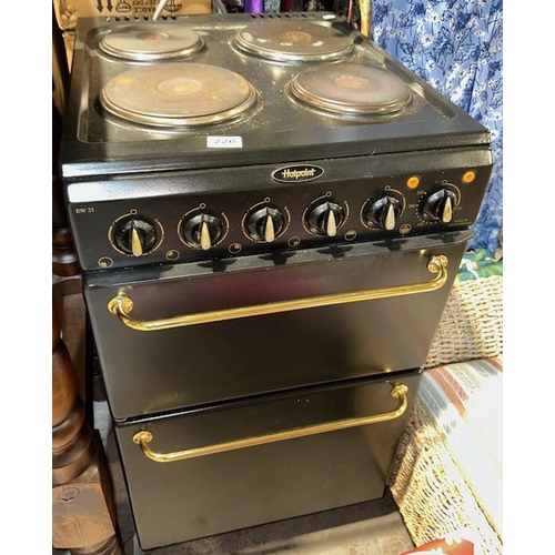 226 - Black Hotpoint Electric Cooker