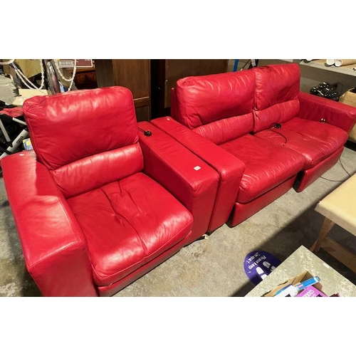 284 - Red Leather 2 + 1 Suite