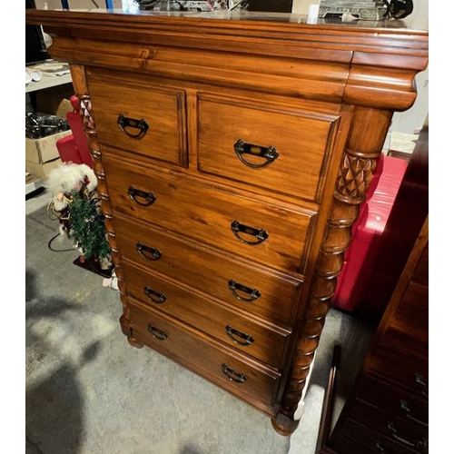 289 - 2/4 Ornate Detailed Chest Of Drawers With Secret Drawer & Barley Twist Edging