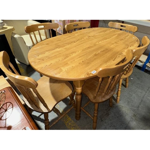 292 - Oval Kitchen Table & 6 Chairs