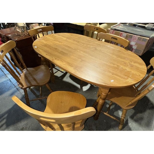 292 - Oval Kitchen Table & 6 Chairs