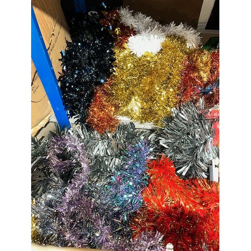 291A - Large Lot of Various Colours of Tinsel