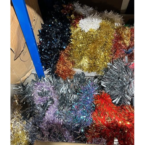 291A - Large Lot of Various Colours of Tinsel