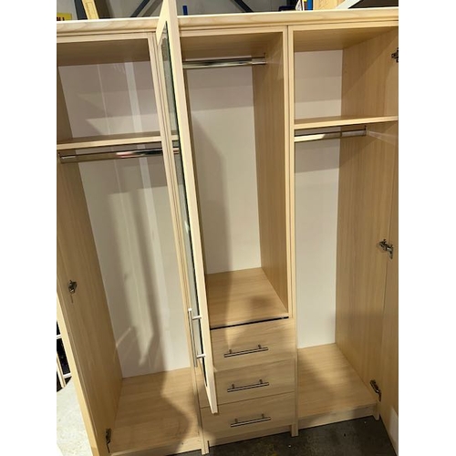 245 - Triple Wardrobe With 3 Drawers & Mirror