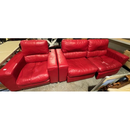 261 - Red Leather 3 +1 Suite