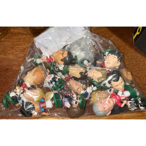 38 - Bag Of Approx 20 Collectable Football Figures