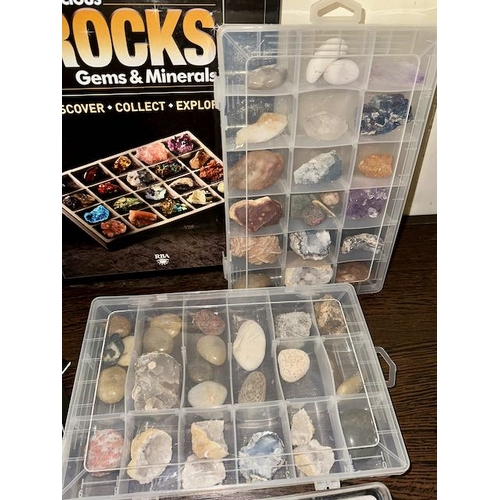 475 - Precious Rocks - Gems & Minerals Guides + Gems & Minerals Presentation Case x4