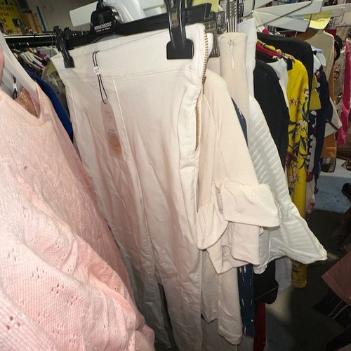 313 - Approx 25 Pieces Of Ladies Designer Clothing With Tags - RRP £2200 Approx