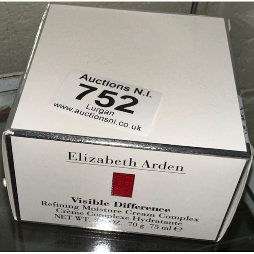 752 - Elizabeth Arden Visible Difference Moisture Cream 75ml - Sealed