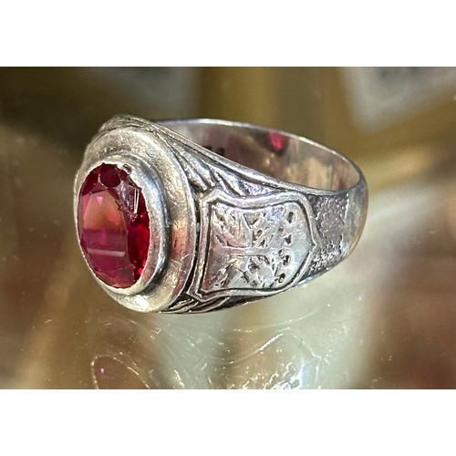 332 - Silver Eagle & Crest Shouldered Garnet Ring