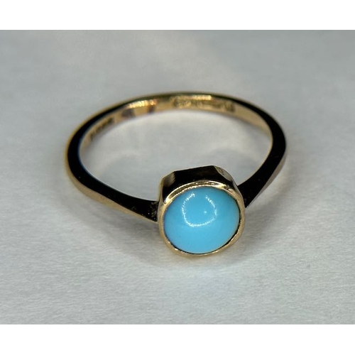 412 - 9ct Blue Stone Ring