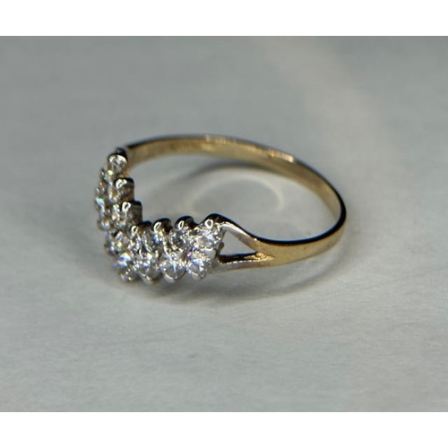 413 - 9ct Wishbone Ring