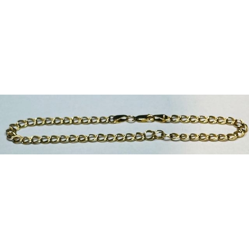 430 - 9ct Double Curb Bracelet