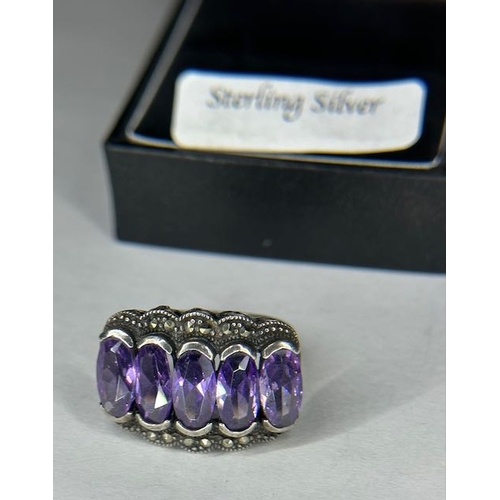 438 - Beautiful Silver Art Deco Style Purple Centre Stone Ring