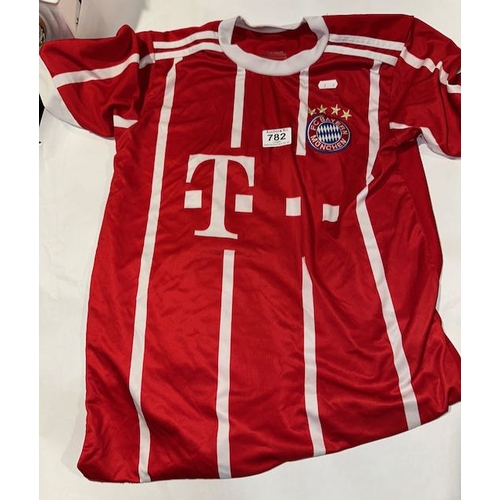 782 - Kids Bayern Munich Football Top Aged 14