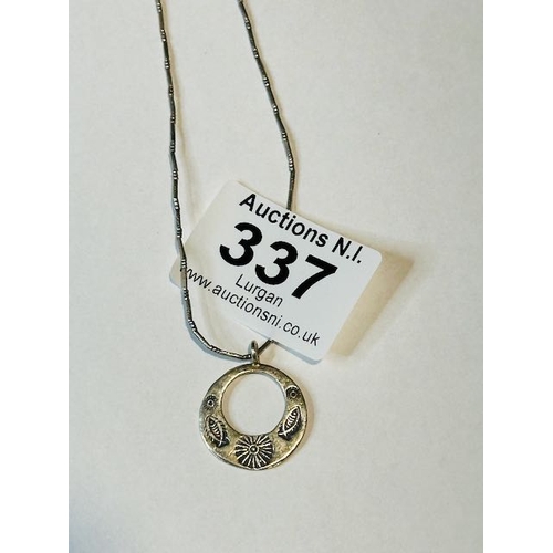 337 - Silver Necklace with Circular Pendant