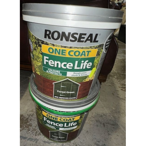 492 - 2 x 5L Ronseal One Coat Fence Paint - Forest Green