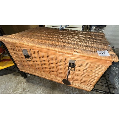 317 - Large Wicker Picnic Hamper