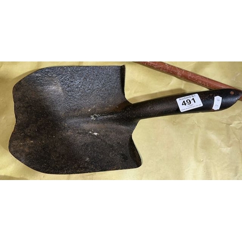 491 - WWII Shovel Head Dated 1941 - ER Over Crown