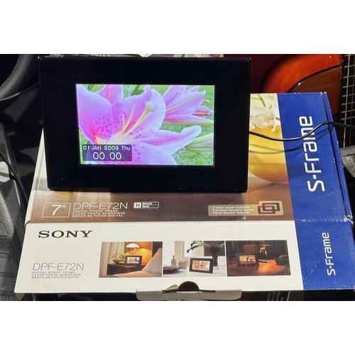 103 - Sony S Frame  Digital Picture Frame- Boxed