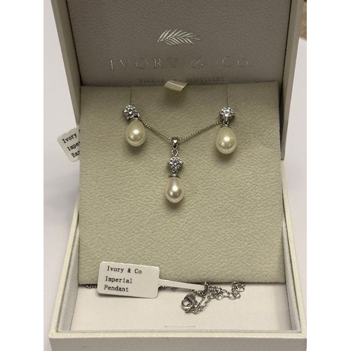 31 - Ivory & Co Imperial Matching Necklace & Earrings Set