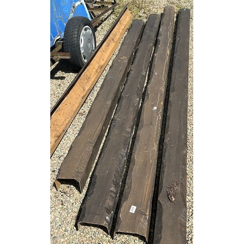 279 - 5 x Faux Hollow Garden Sleepers