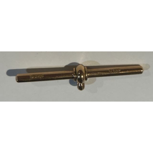 356 - 9ct T-Bar