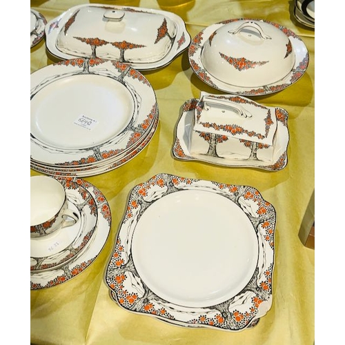 664Q - Vintage Crown Ducal Part Tea/Dinner Serive - Approx 22pc