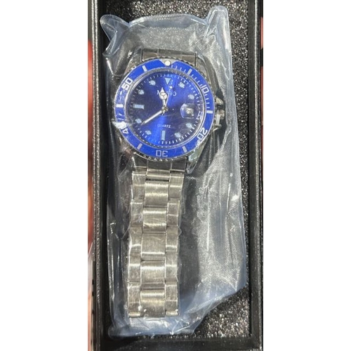 873 - Boxed Gents Watch