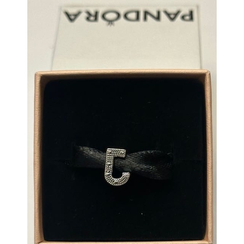 931 - Pandora Letter J Charm