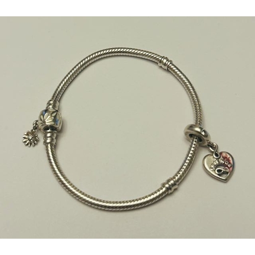 968 - Pandora Moments Daisy Flower Clasp Snake Chain Bracelet + Friends Forever Heart Dangle Charm