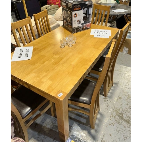 228 - Solid Light Oak Dining Table & 6 Chairs