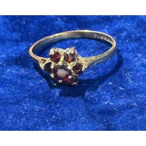 311 - 9ct Garnet Cluster Ring (1 Stone Missing)