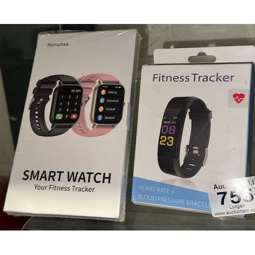 755 - Fitness Tracker + Smart Watch