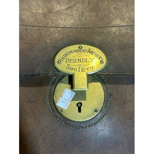 396 - Independent Archers Society Vintage Satchel + Magazine Rack