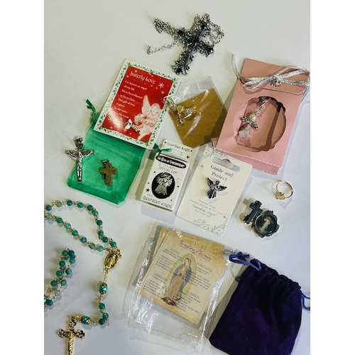 1027 - Collection of Religious & Angel Jewellery