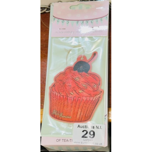 Lot 29        