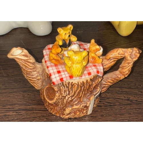 478 - Mini Cardew Teapot x3 + Trinket Box